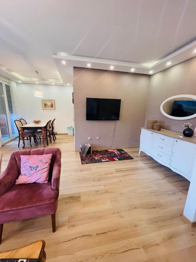 Apartman Centar Sa Sigurnim Parkingom Сараево Экстерьер фото