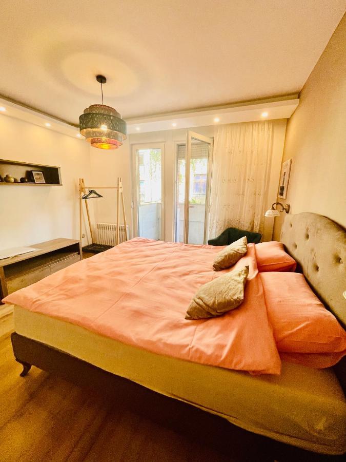 Apartman Centar Sa Sigurnim Parkingom Сараево Экстерьер фото